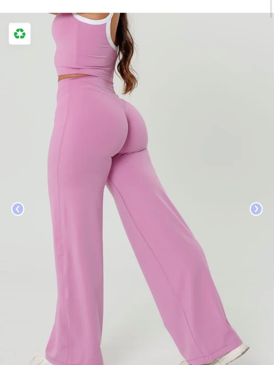 PARAGON Pants - Icon High-Rise Sculptseam Straight Leg Pant in Tulip - Short 31" Size Medium